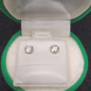 New 14K Gold Cubic Zirconia Stud Earrings